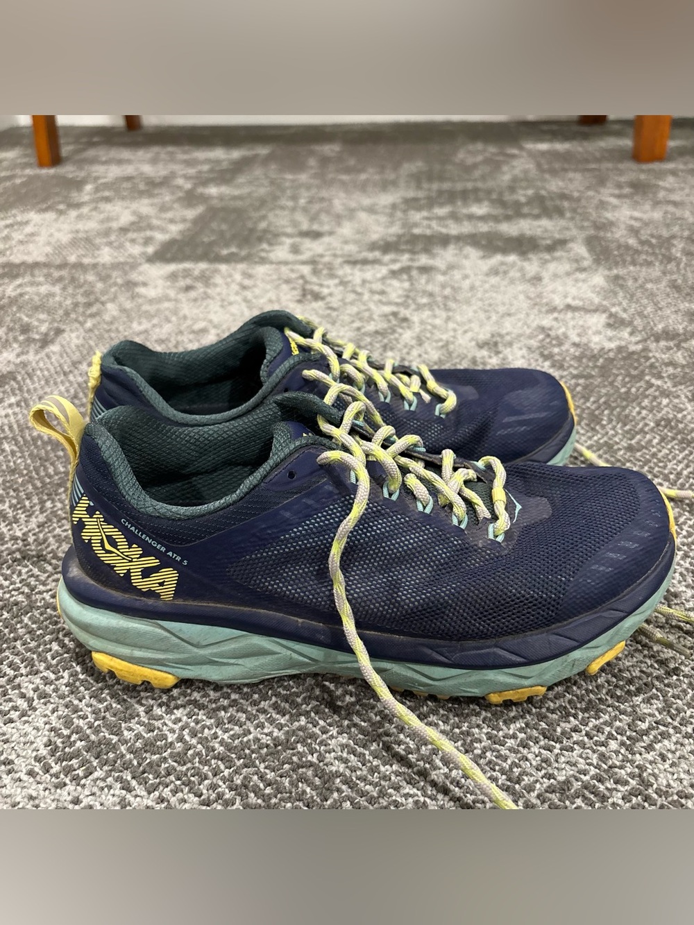 Hoka One One Challenger ATR 5 Wide Athletic Shoes Womens U.S. Size 7.5D